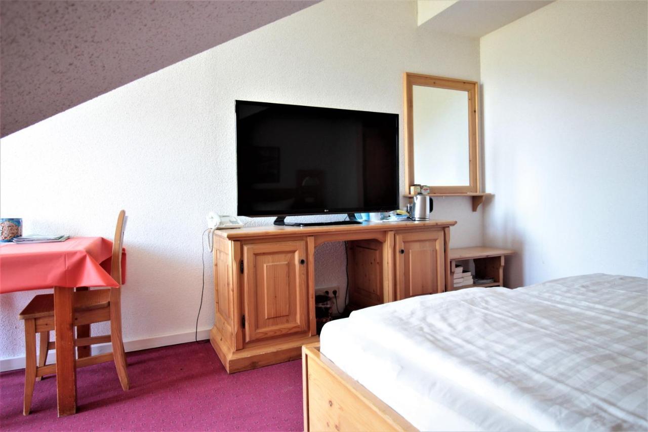 Ruhiges Doppelzimmer Im Hotel Ahornhof Lindberg Luaran gambar